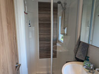 Main Bathroom Shower