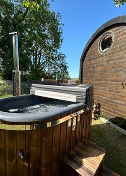 hot tub
