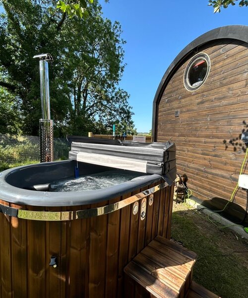 hot tub
