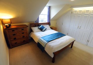 Frederick Street Duplex - bedroom