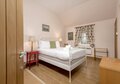 Grassicks_Cottage-Bedroom 2
