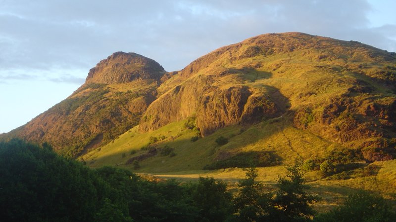 Arthurs Seat (© By David Monniaux - Own work, CC BY-SA 3.0)