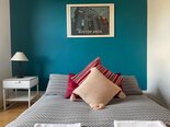 Double bedroom 1 in family holiday flat in Edinburgh