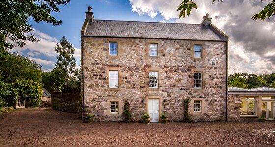 The Old Millhouse - The Old Millhouse, a spectacular self-catering property located 8 miles from Edinburgh