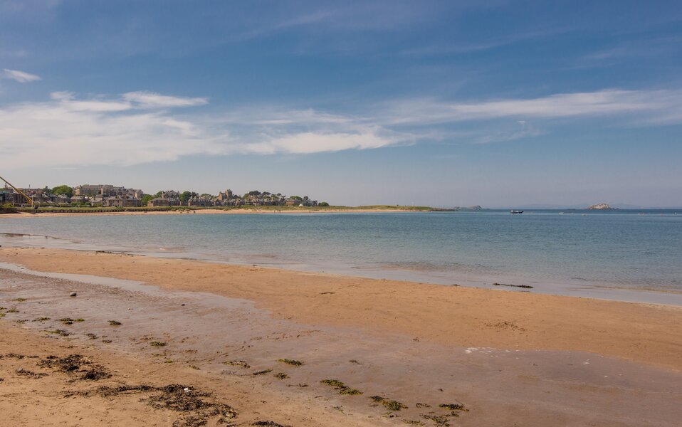 Beach Cottage - local area