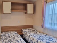 twin bedroom