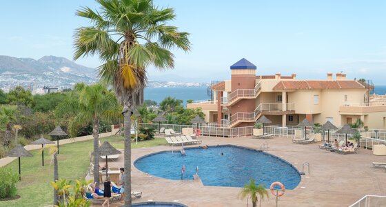 Community Swimming Pool - You have access to two swimming pools, sun-loungers and sun shade.