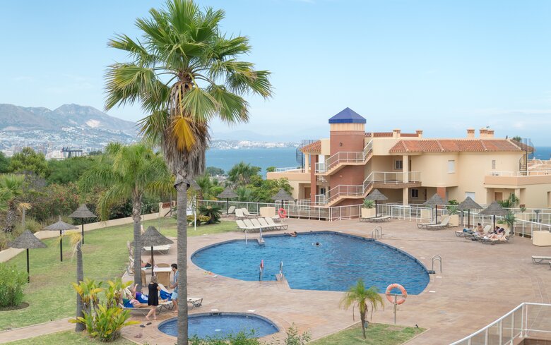 Community Swimming Pool - You have access to two swimming pools, sun-loungers and sun shade.