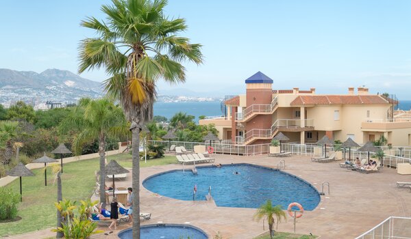 Community Swimming Pool - You have access to two swimming pools, sun-loungers and sun shade.