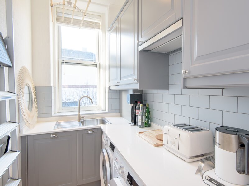 East Cliff - kitchen