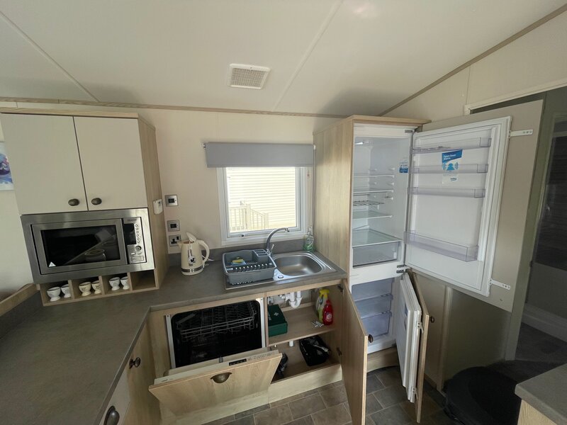 Open plan fully equipped kitchen